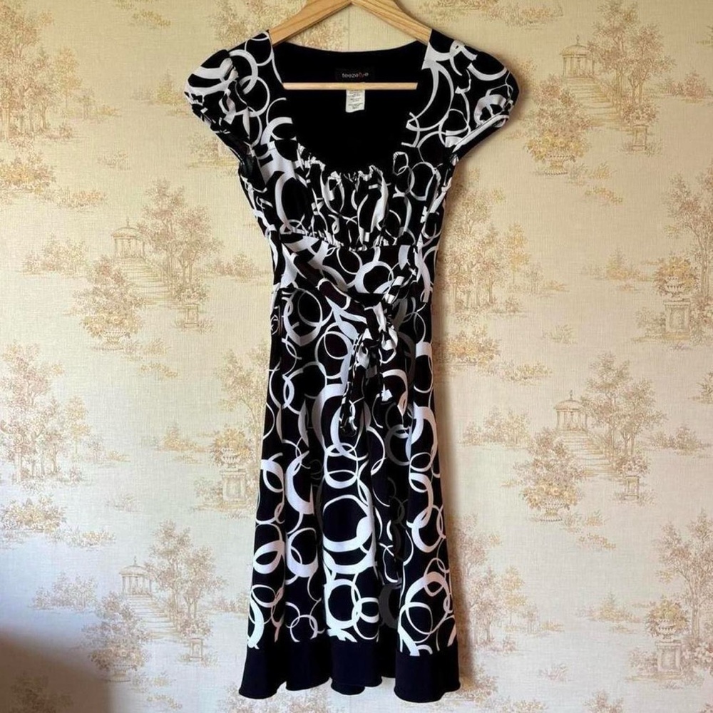 Vintage Y2K Teeze Me Midi Dress Black & White Mod Circle Print Size S